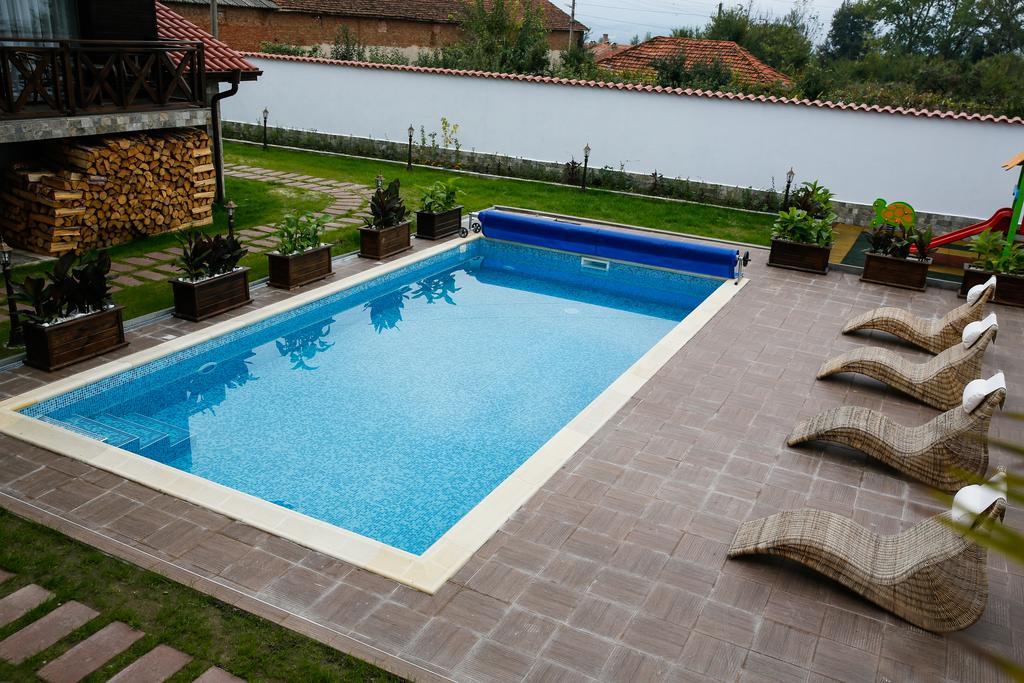 Einstein House & Spa Marchevo Luaran gambar