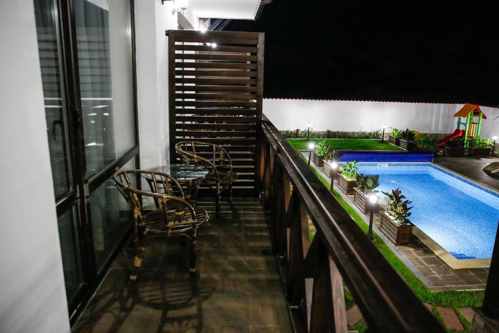 Einstein House & Spa Marchevo Luaran gambar