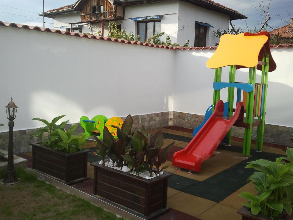 Einstein House & Spa Marchevo Luaran gambar