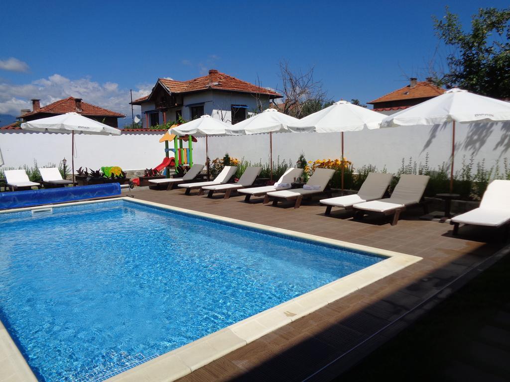 Einstein House & Spa Marchevo Luaran gambar